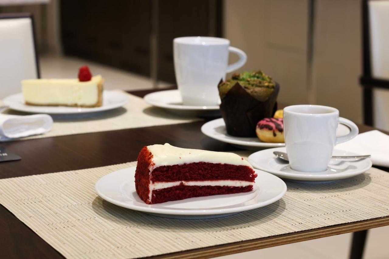 Hyatt House Sari Street Hotel