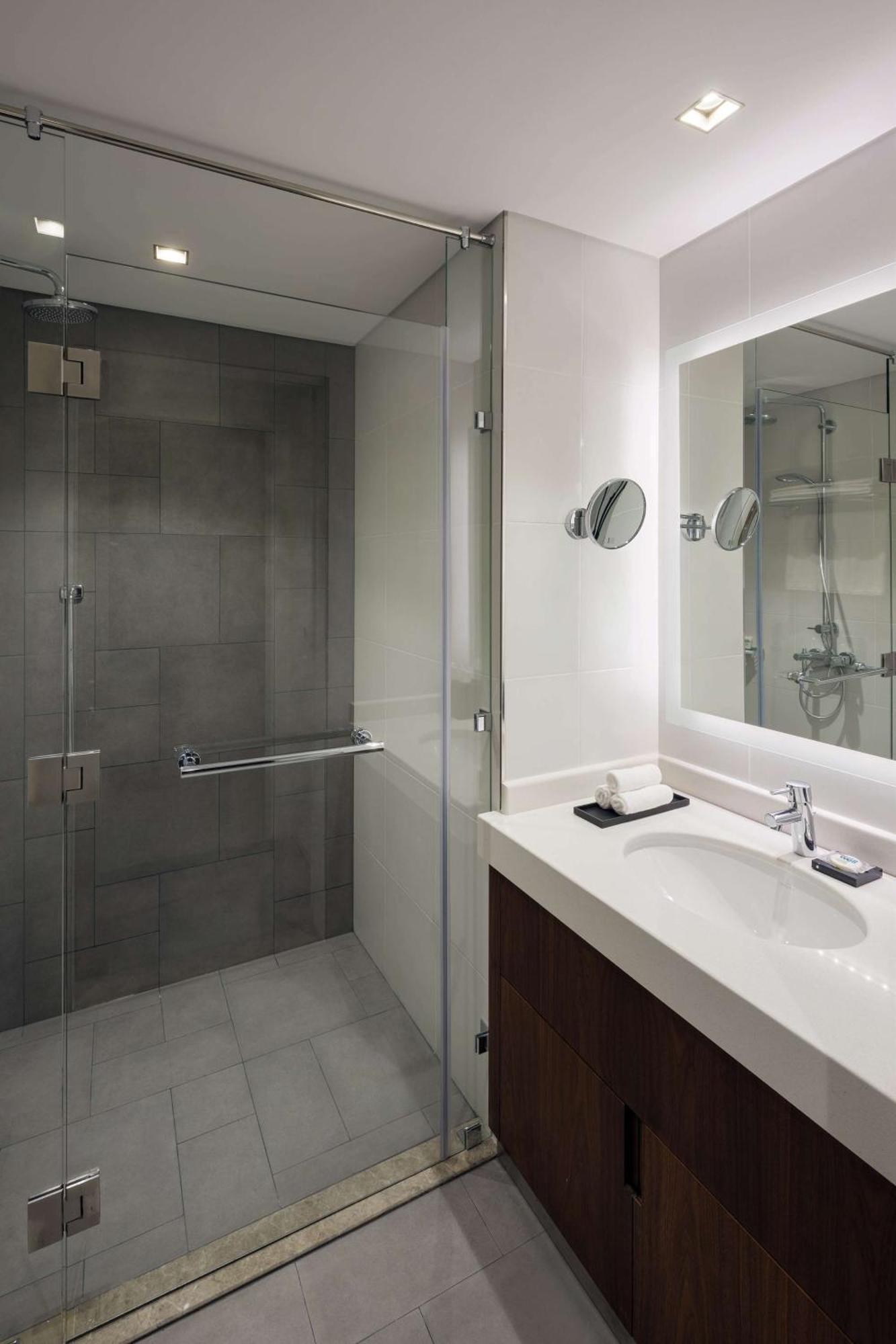 Hyatt House Sari Street 4*